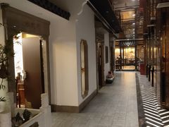 -小天鹅火锅·一线江景洪鼎旗舰店(洪崖洞店)