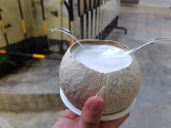 -椰爺爺·椰子冻砵仔糕