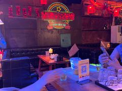 -喜鹊音乐酒馆(西街店)