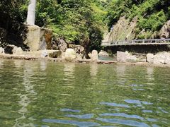 -安吉龙王山峡谷漂流