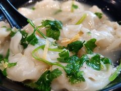 -小杨生煎(金山百联购物中心3楼店)