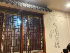 -憨石匠鲜菜土火锅(昆都店)
