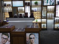 -LOGO眼镜·蔡司品牌折扣店(龙华清湖店)