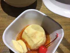 -怡人怡口牛排海鲜自助(飞龙大厦店)