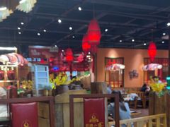 -老滇山寨•云南特色菜•地方菜•民族风情歌舞表演(金碧店)