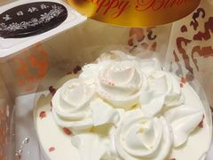 -红宝石·鲜奶小方·海派西点房(金杨店)