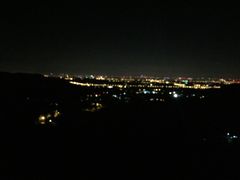 -鬼笑石后山停车场