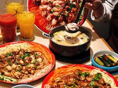 -灵芝妹子海鲜米线(劳动公园店)