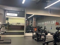 -加伍磅精英训练中心