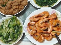 -乐禧母婴全自营月嫂(宝山店)