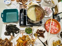 -金马门国际美食百汇(珞喻路店)