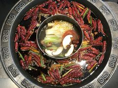 -疯狂的筷子老灶九宫格火锅