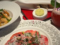 -弦月窗LUNETTE BY AMANDA(复兴路店)