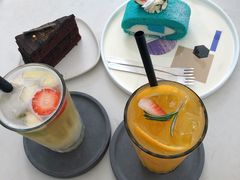 -ADO KAFE(大学城店)