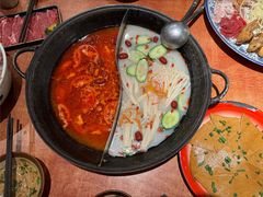 -周小明火锅(黑金冠社区店)