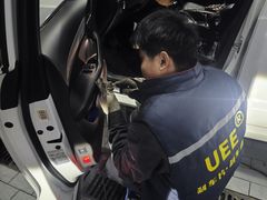 -畅通航行汽车钣金喷漆 无痕修复·局部喷漆