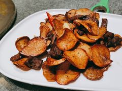 杏鲍菇牛柳-一品名厨堂(先锋路店)