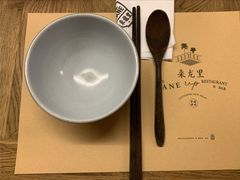 -来龙里 精致 东南亚餐室(万象城店)