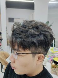 -尤司男士国潮理发馆
