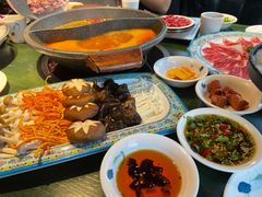 -老灶堂文创火锅(文艺路店)