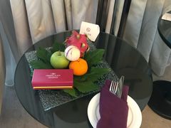 -上海滴水湖皇冠假日酒店