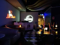 -INLOVE Live House