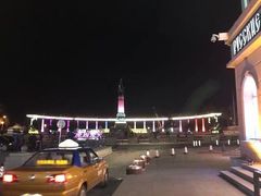 -人民防洪胜利纪念塔