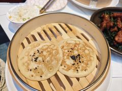 -阿瓦山寨·湘菜现炒·剁椒鱼头王(咸阳总店)