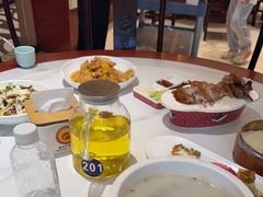 -梅利汴京烤鸭•开封豫菜地标店(东大街店)