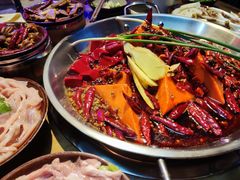 -老街·稳拈老火锅(海椒市店)