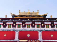-塔尔寺游客服务中心