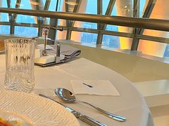 -广州塔卢特斯法国旋转餐厅