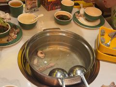 -润园四季椰子鸡火锅(卓越INTOWN店)