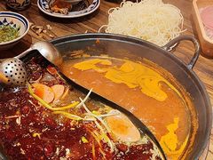 -旧街市鲜货老火锅(大光路店)