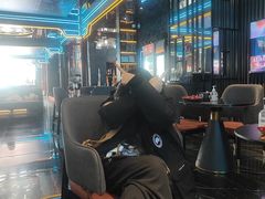 -屋有岛沉浸游戏旗舰店(中山公园店)