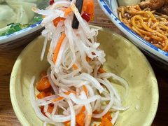 -何太太馄饨面铺(大浒东苑店)