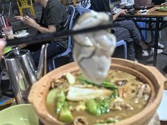 -雄伟美食(高沙中街店)