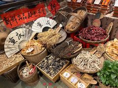 -周小明火锅(黑金冠社区店)