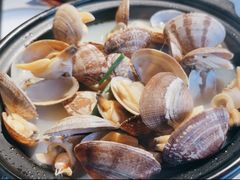 -鸣记脆皮烤鱼·海鲜烤鱼(三八广场店)