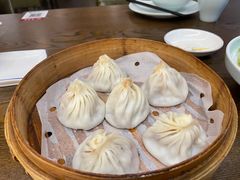 鲜肉招牌小笼-佬泰丰斋· 乌镇茶食餐厅