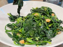 -黄泥岗·地道湖北菜(奥特莱斯店)