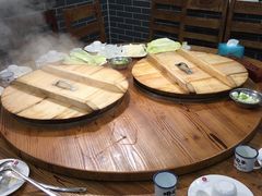 -咱屯子铁锅炖直营店(保利店)
