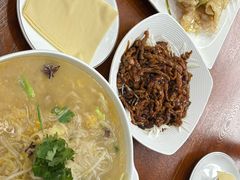 -东北风味思缘食府(对湖路店)