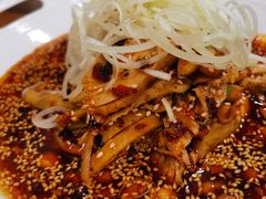 -石磨豆花家常菜·牦牛排土火锅
