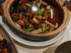 -八府香鸭·啫啫煲(华山路店)