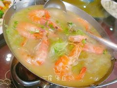 蛎蝗大虾萝卜汤-小土豆美食(太原南街店)