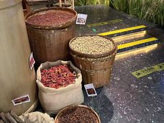 -晓宇重庆火锅(西安荟聚店)