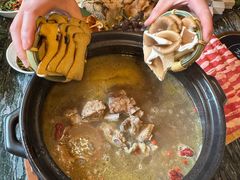 -慢丽江·云南野生菌土鸡锅(付家庄店)
