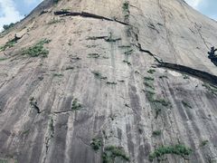 -鄣山大峡谷