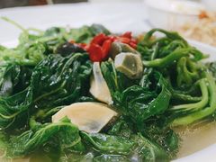 上汤皮蛋浸桑叶-醉贤居